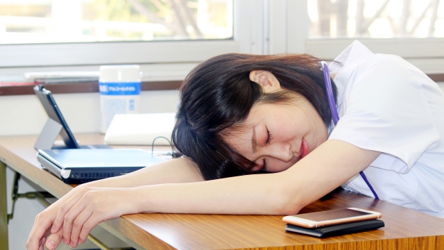 睡眠で悩む方のイメージ あさば整体院三郷中央店